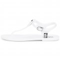 Dievčenské flip flops biele KARL LAGERFELD